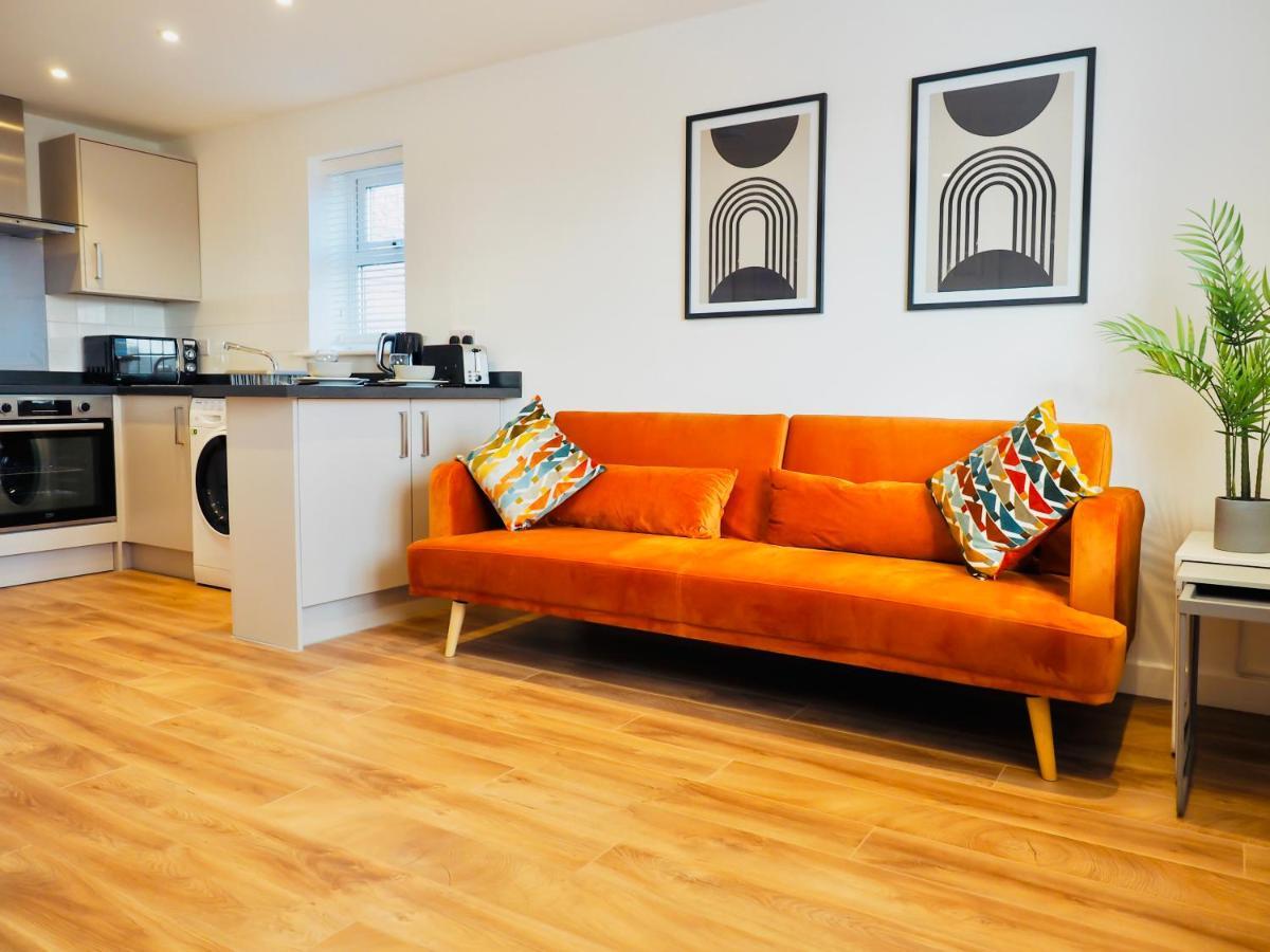 Private Parking Stylish Great Location Apartman Guildford Kültér fotó