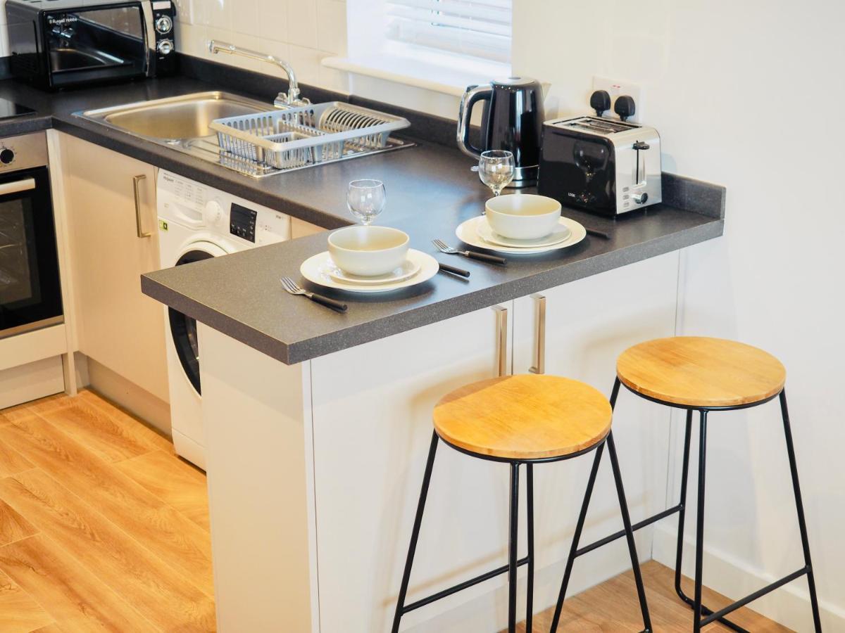 Private Parking Stylish Great Location Apartman Guildford Kültér fotó