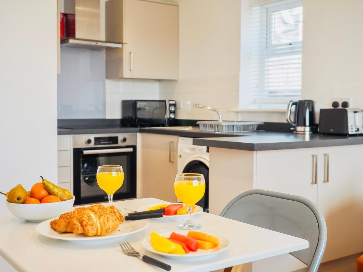 Private Parking Stylish Great Location Apartman Guildford Kültér fotó